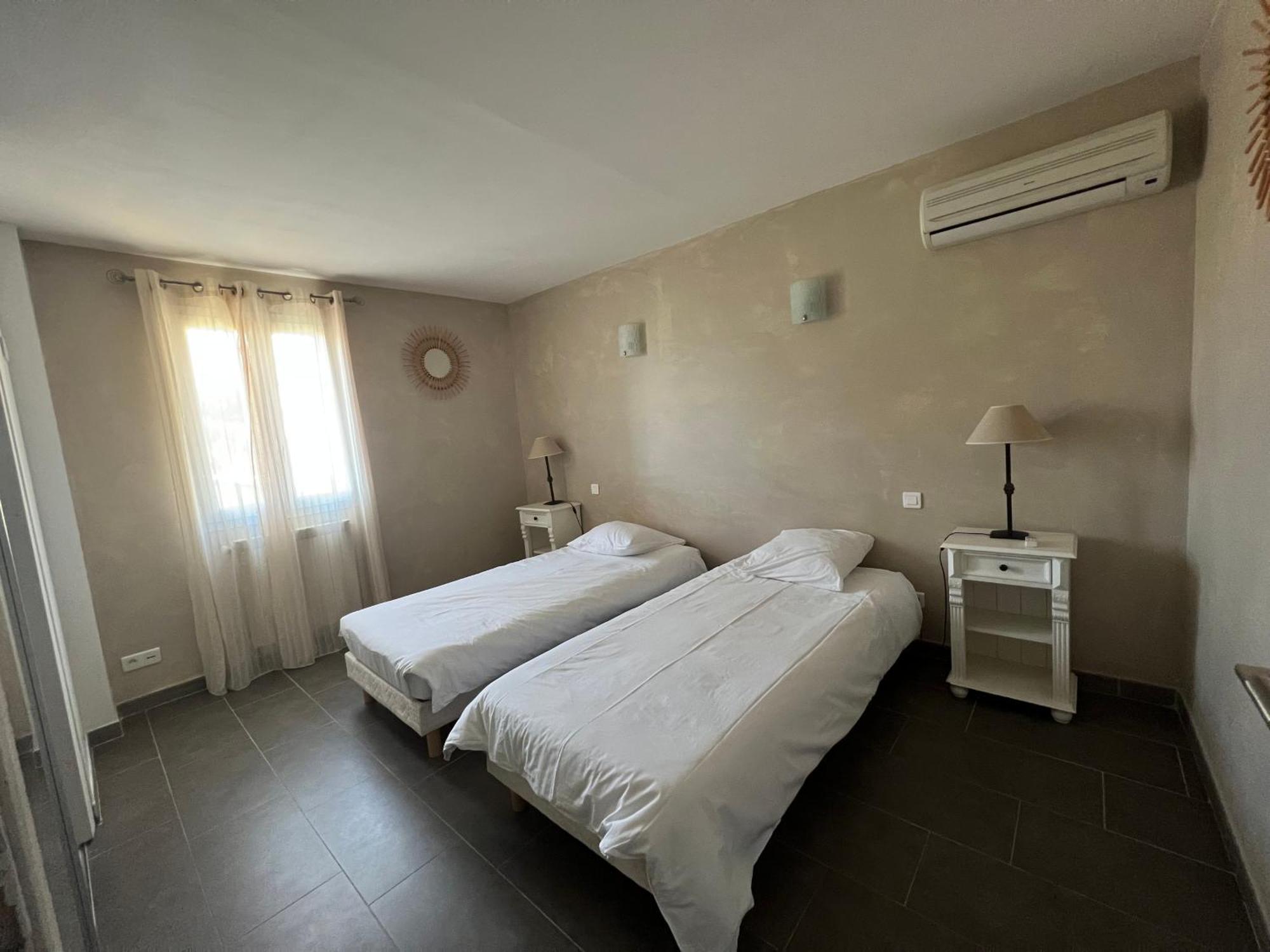 Maison 180 M² Proche De Beaumes De Venise La Roque-Alric Екстериор снимка